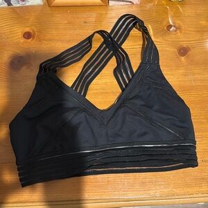 Alo small sports bra